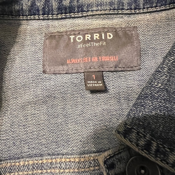 Torrid Blue Denim Jacket - Picture 2 of 4